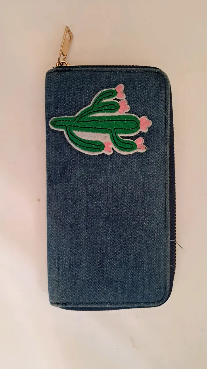 Billetera de tela con cactus - 1