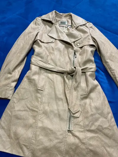 Abrigo Marca Ash beige con cinturón - miniatura 3