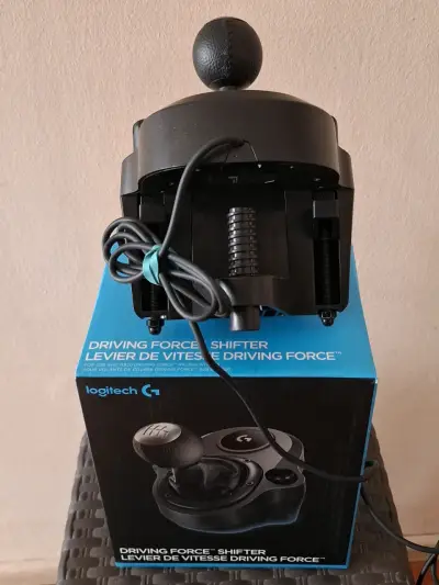 Palanca Logitech G Driving Force REPUESTOS/REPARAR - miniatura 4