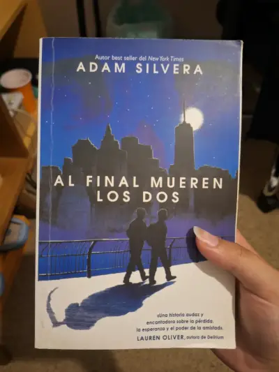 Libro 'Al final mueren los dos' - miniatura 1