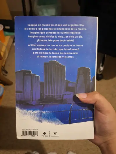 Libro 'Al final mueren los dos' - miniatura 2