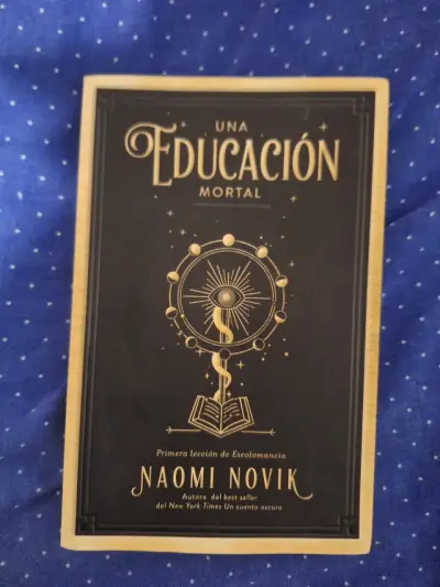 Libro Una Educación Mortal - miniatura 1