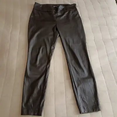 Leggings negros de cuero sintético - miniatura 1