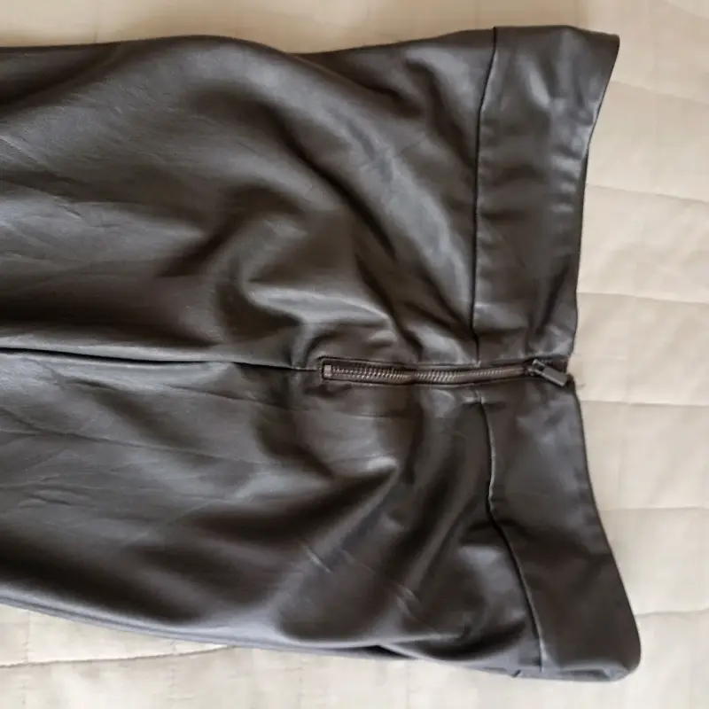 Leggings negros de cuero sintético - 3