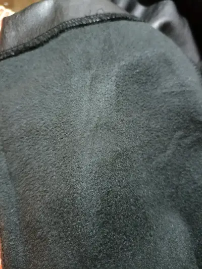 Leggings negros de cuero sintético - miniatura 4