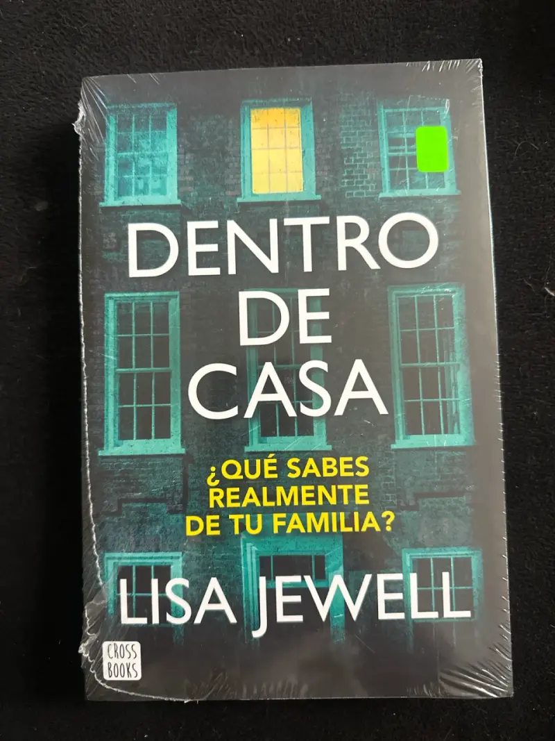 Libro Dentro de Casa - Lisa Jewell