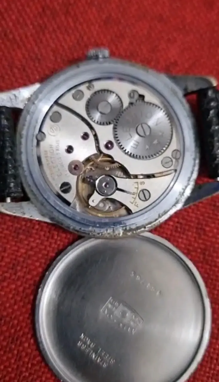 Reloj Election Grand Prix vintage - 6