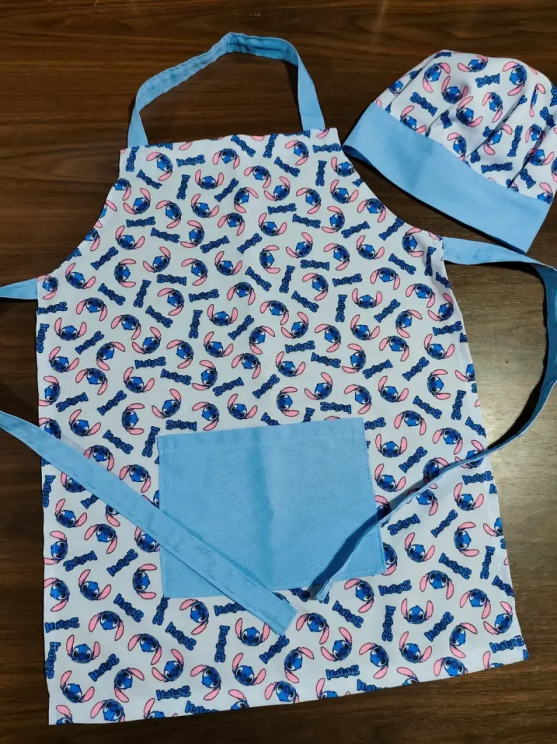 Delantal y gorrode chef  infantil Stitch