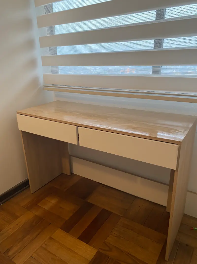 Escritorio madera y blanco - 2
