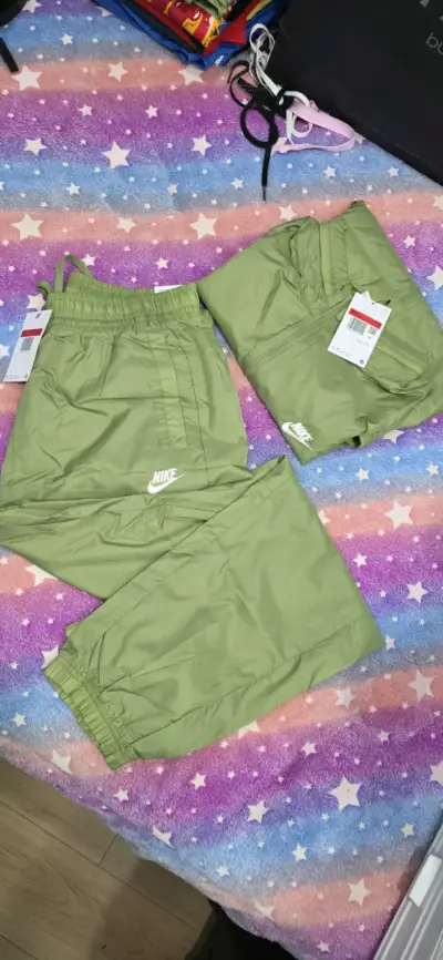 Buzo completo cortavientos verde Nike - miniatura 2