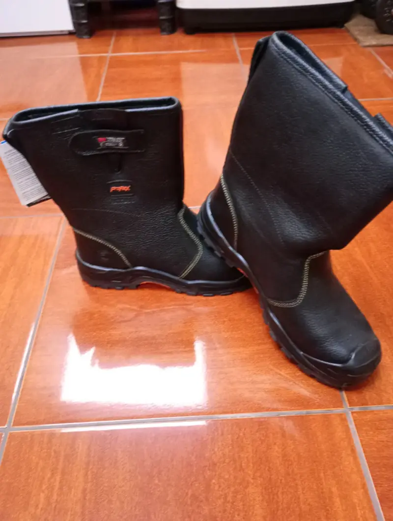 Botas de trabajo negras - 1
