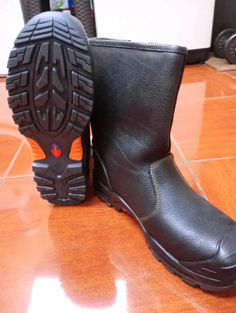 Botas de trabajo negras - 3