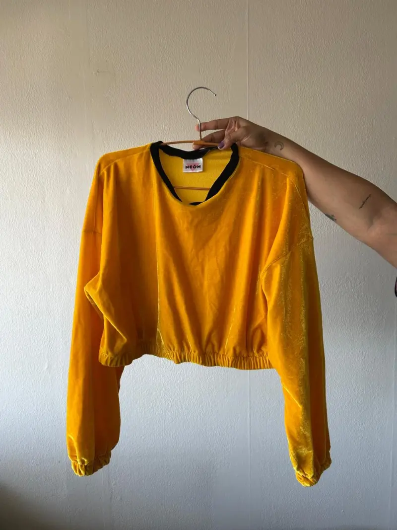 Polerón corto amarillo neón - 1