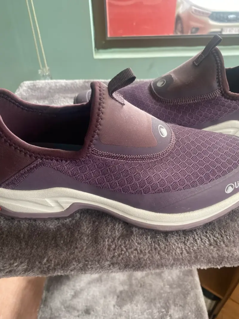 Zapatillas deportivas moradas - 1