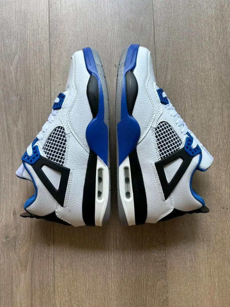 Zapatillas tipo j4 - 3