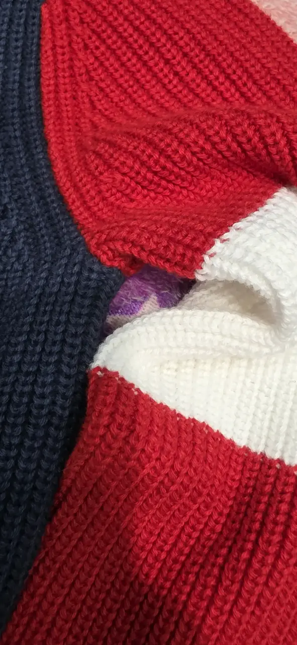 Suéter Tommy multicolor nuevo - 5