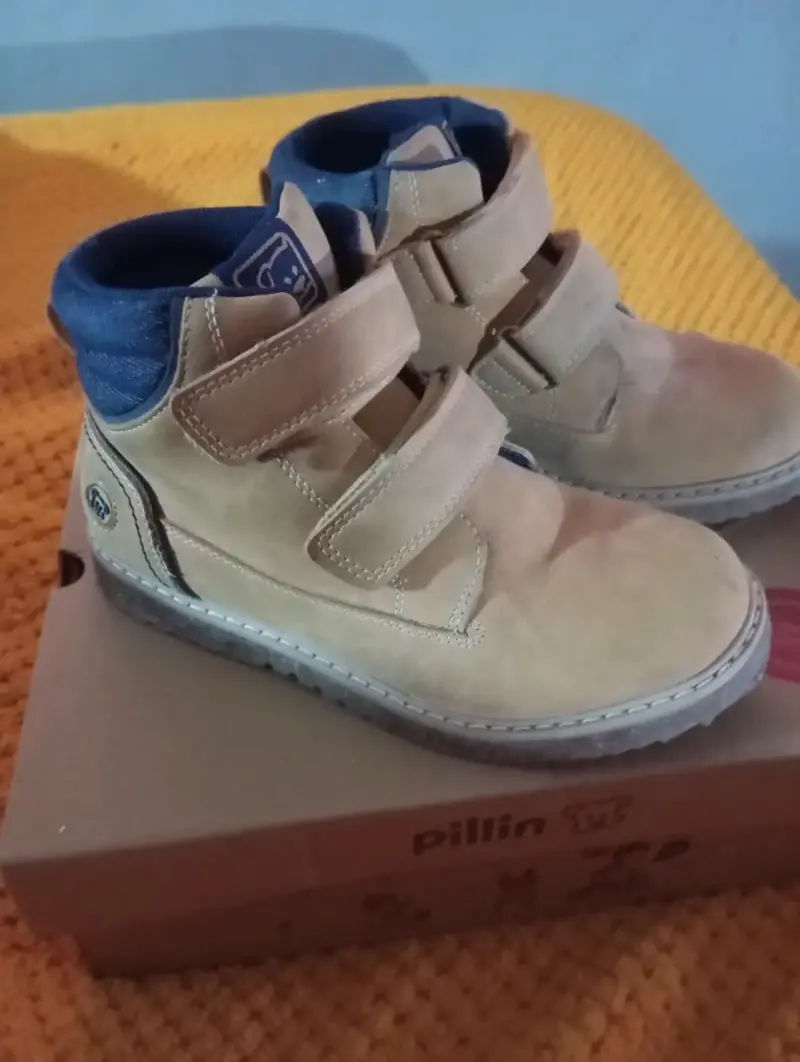 Botines beige para niños pillín - 2