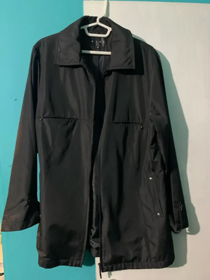 Impermeable negra larga - 1