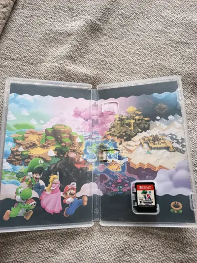 Vendo Super Mario wonder excelente estado - miniatura 3