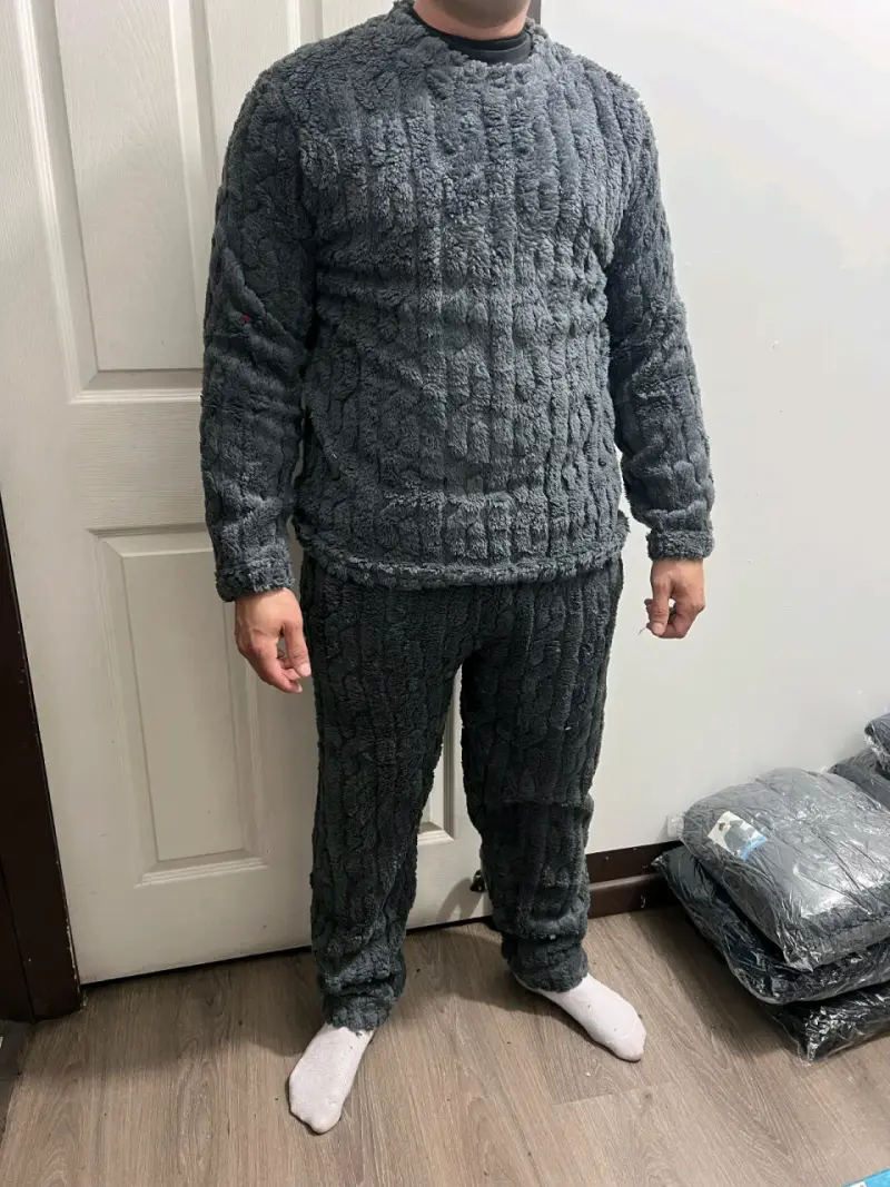 Conjunto de pijama polar gris - 1