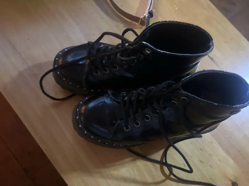 Botines negros con plataforma - 2