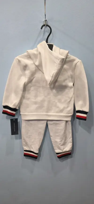 Conjunto infantil Tommy Hilfiger - miniatura 2