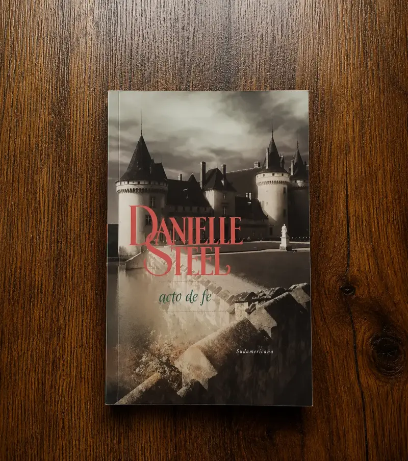 Libro 'Acto de Fe' de Danielle Steel