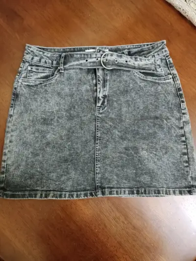 Falda de mezclilla gris - miniatura 1