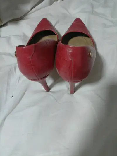 Zapatos de taco rojo - miniatura 5
