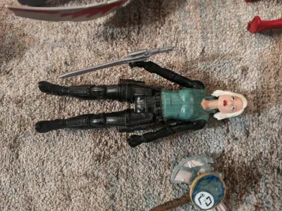 Set de figuras de acción de superhéroes - miniatura 3