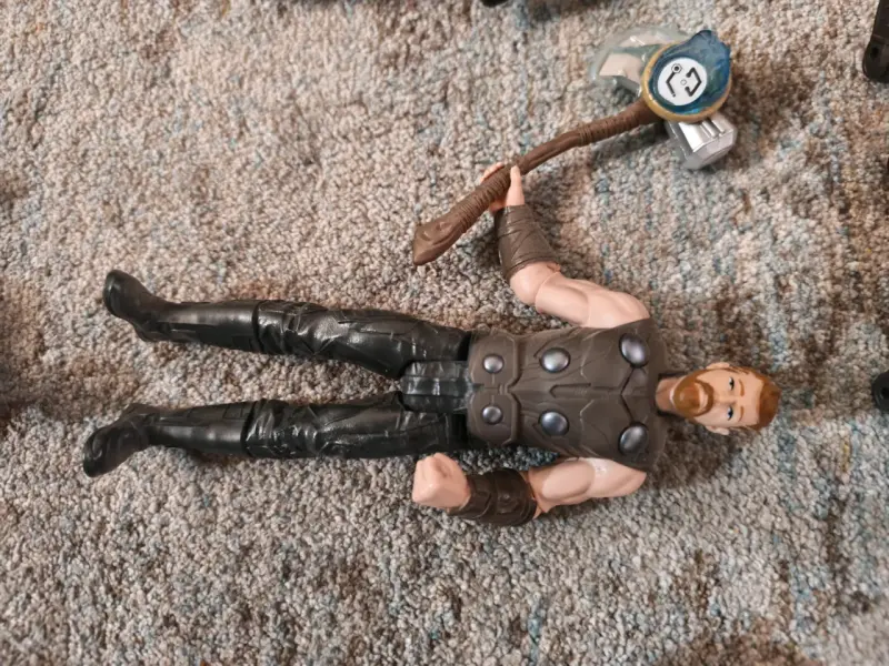 Set de figuras de acción de superhéroes - 4
