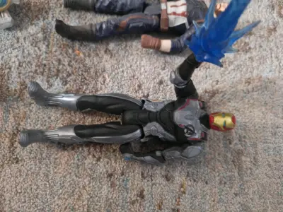 Set de figuras de acción de superhéroes - miniatura 5