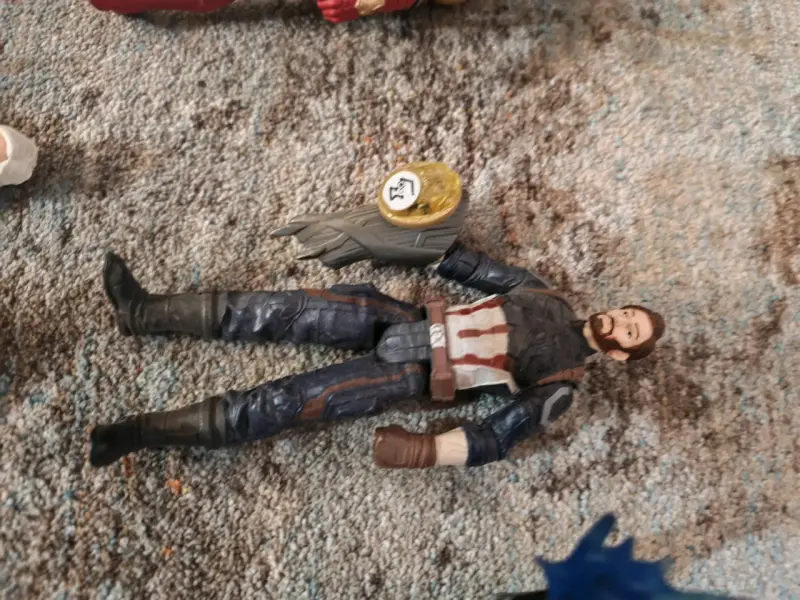 Set de figuras de acción de superhéroes - 6