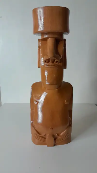 Moai Tallado Madera Nativa - miniatura 1