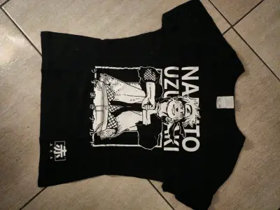 Polera negra Naruto Uzumaki - miniatura 1