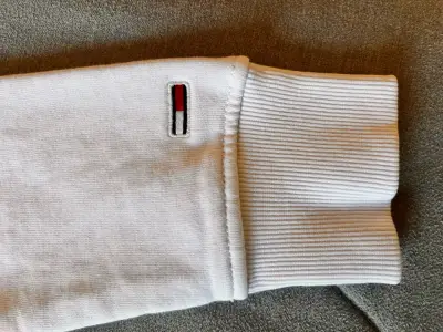 Polerón blanco Tommy Jeans - miniatura 4