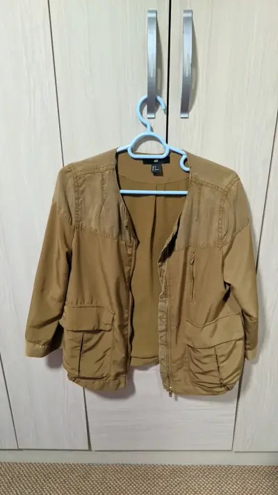 Chaqueta H&M café con bolsillos 36 - miniatura 3