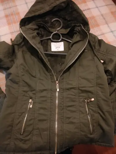 Parka verde con capucha XL - miniatura 1