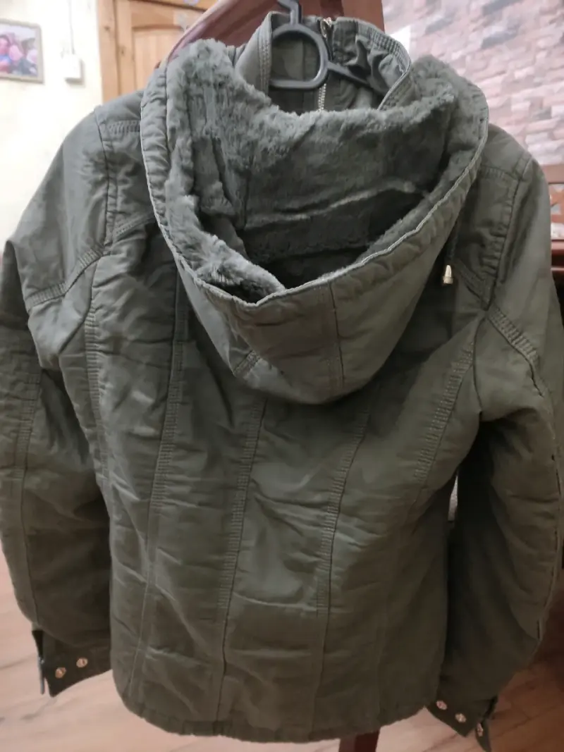 Parka verde con capucha XL - 2