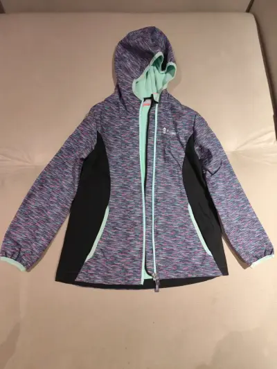 Chaqueta deportiva morada con gorro - miniatura 1
