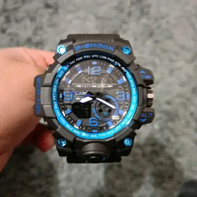 Reloj Casio G-Shock negro y azul - miniatura 1