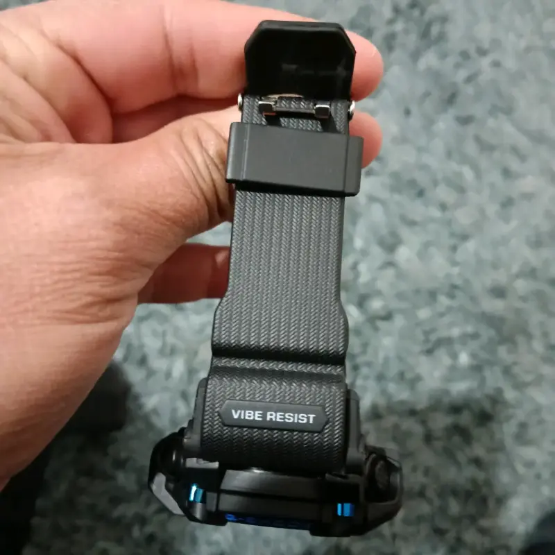 Reloj Casio G-Shock negro y azul - 3
