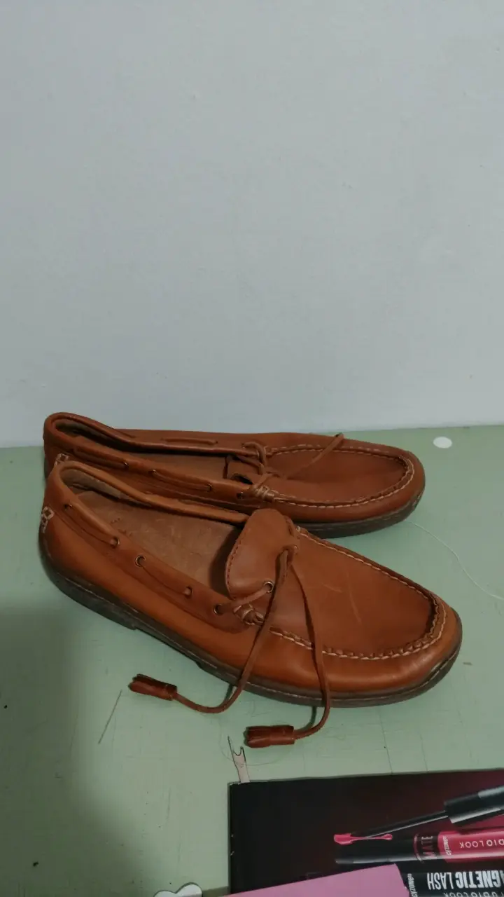 Zapatos náuticos color café