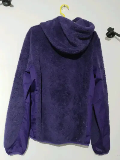 Chaqueta polar morada - miniatura 2