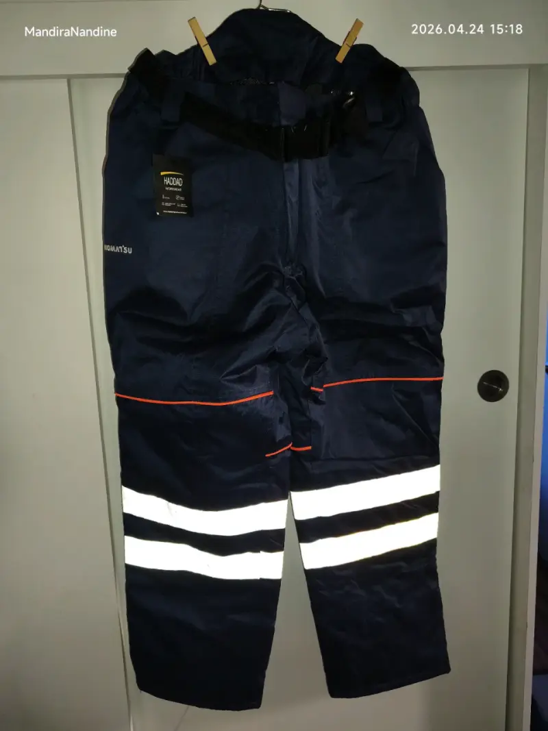 Chaqueta y pantalón impermeable - 3