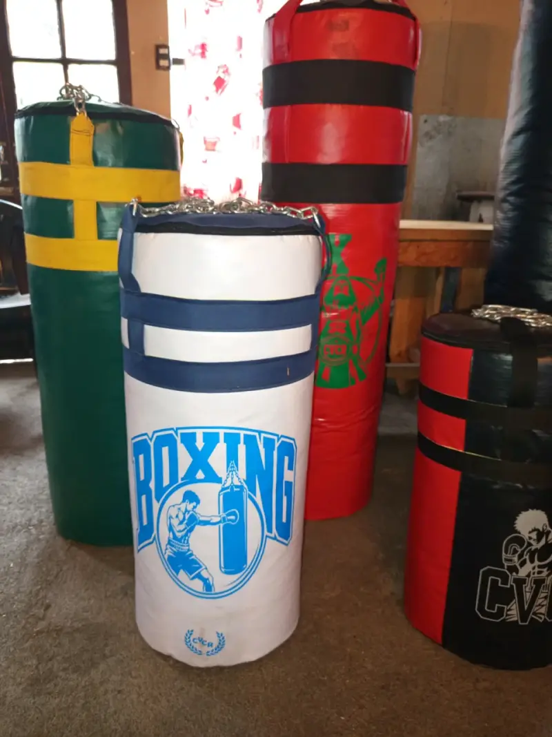 Saco de boxeo multicolor profesionales - 3