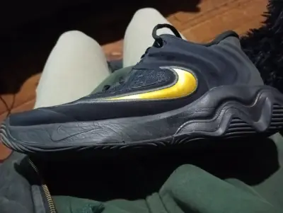 Zapatillas negras deportivas - miniatura 5