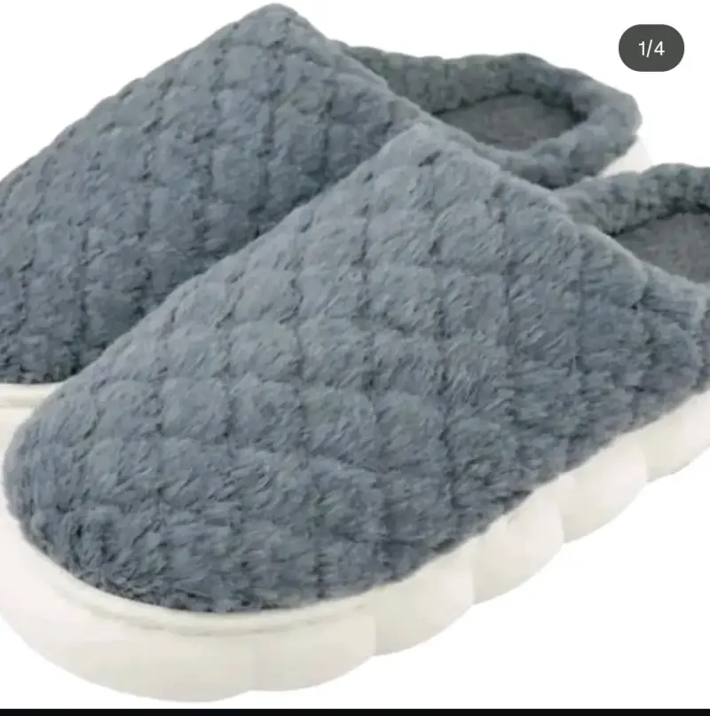 Pantuflas grises acolchadas - 1
