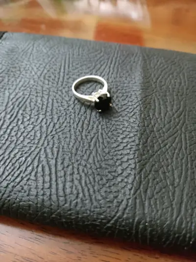 Anillo de plata 925 con piedra negra - miniatura 1