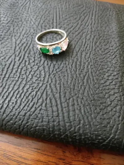 Anillo con gemas de colores plata 925. - miniatura 1